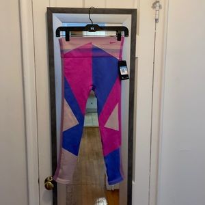 THE NIKE SCULPT LUX TIGHT FIT